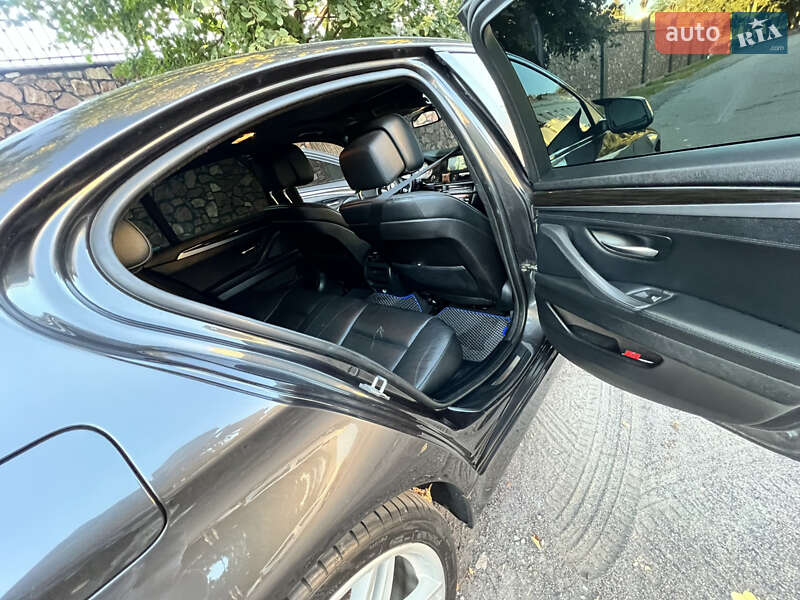 Седан BMW 5 Series 2013 в Киеве