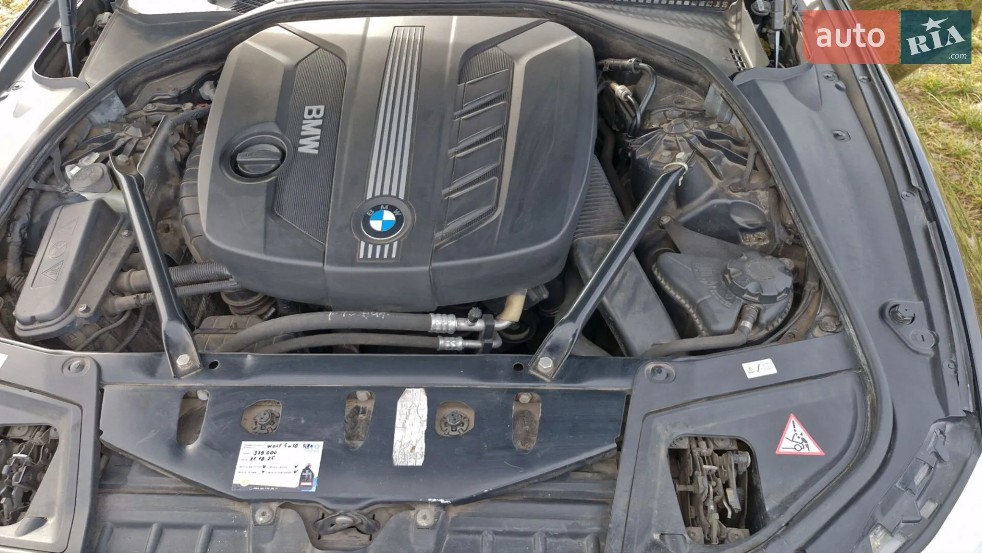 2011 BMW 5er - мініатюра 6