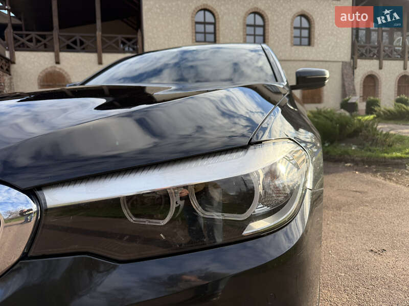 Седан BMW 5 Series 2020 в Житомирі