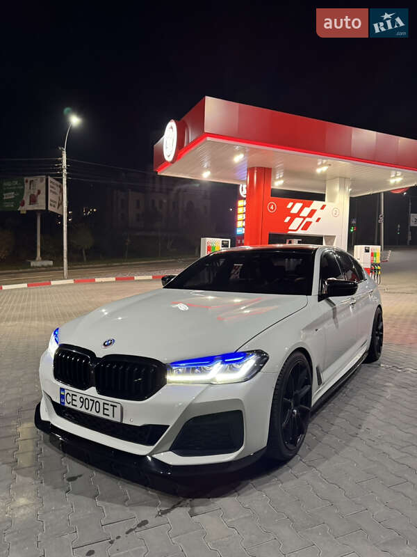 Седан BMW 5 Series 2017 в Черновцах
