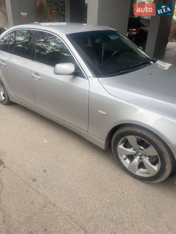 Седан BMW 5 Series 2004 в Львове фото 4 Седан BMW 5 Series 2004 в Львове