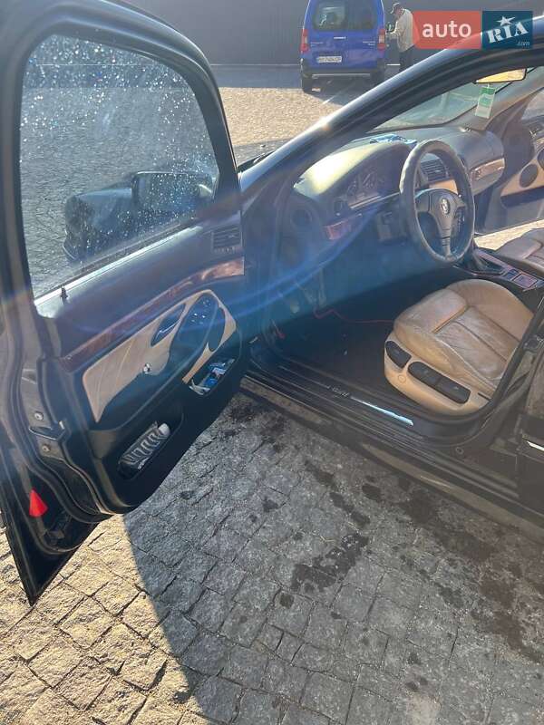 Седан BMW 5 Series 1996 в Скалате