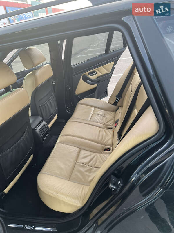 Универсал BMW 5 Series 2003 в Березному