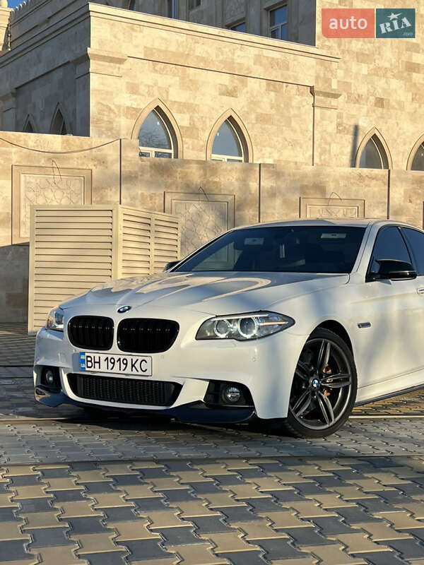 Седан BMW 5 Series 2013 в Одессе