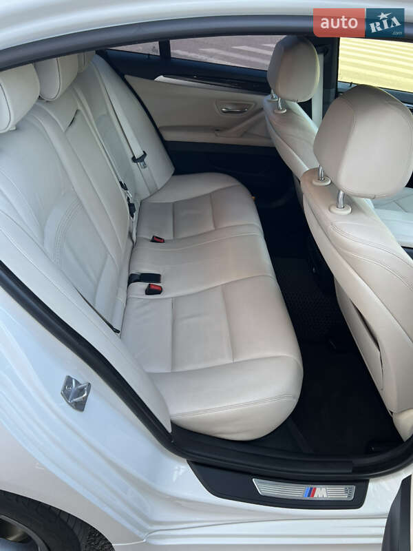Седан BMW 5 Series 2013 в Одессе