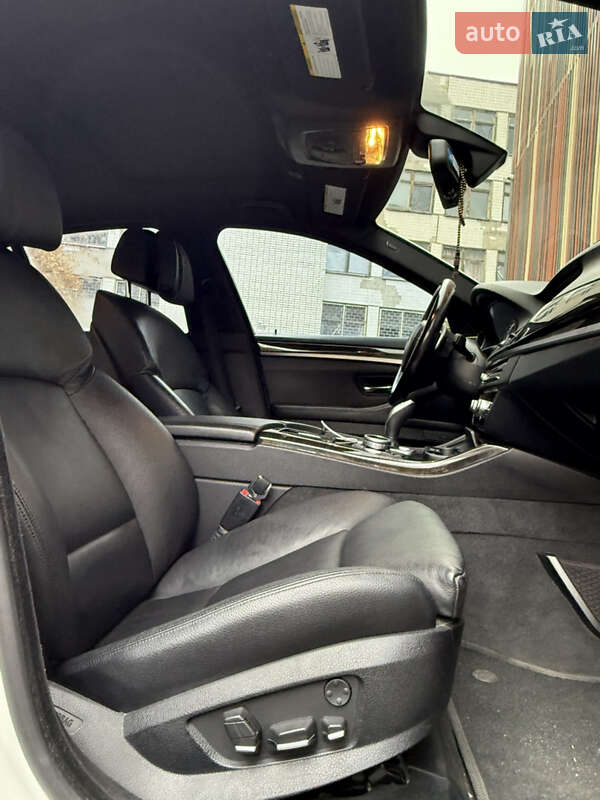Седан BMW 5 Series 2012 в Дніпрі
