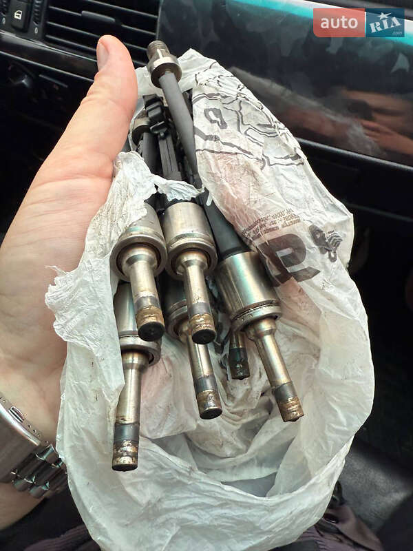 Седан BMW 5 Series 2012 в Дніпрі