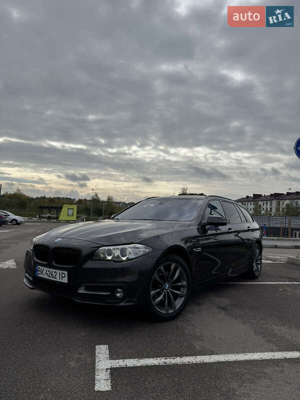 Универсал BMW 5 Series 2016 в Ровно фото 3 Универсал BMW 5 Series 2016 в Ровно
