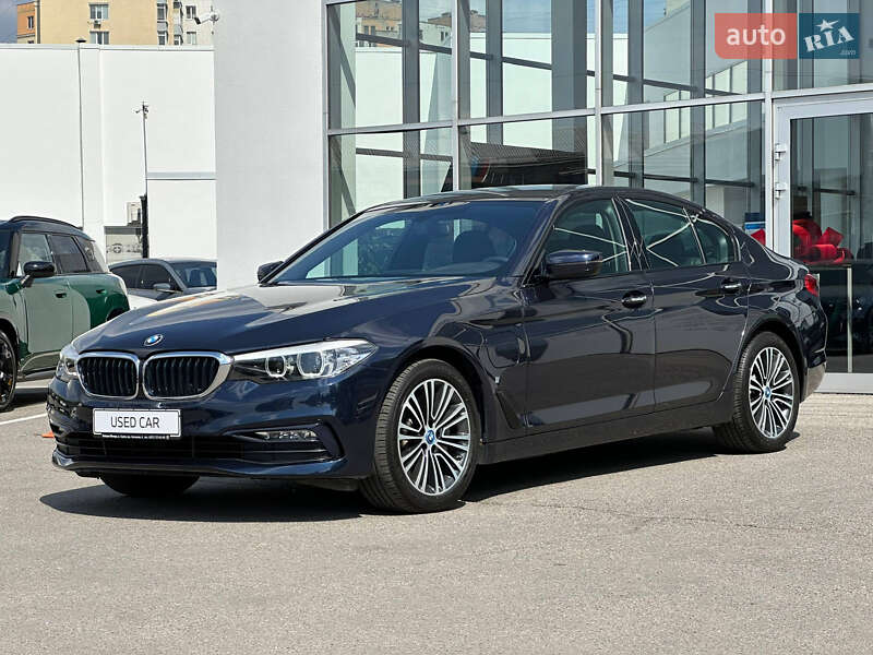 Седан BMW 5 Series 2017 в Харькове фото 10 Седан BMW 5 Series 2017 в Харькове