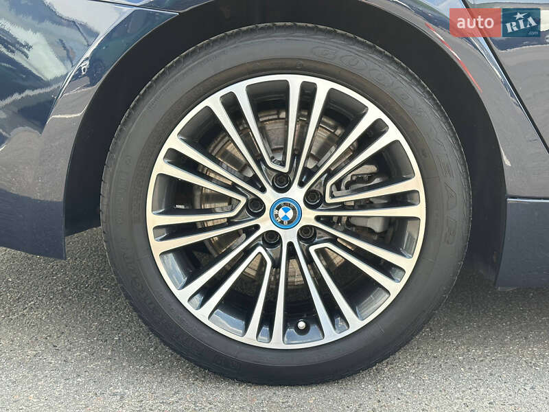 Седан BMW 5 Series 2017 в Харькове фото 13 Седан BMW 5 Series 2017 в Харькове