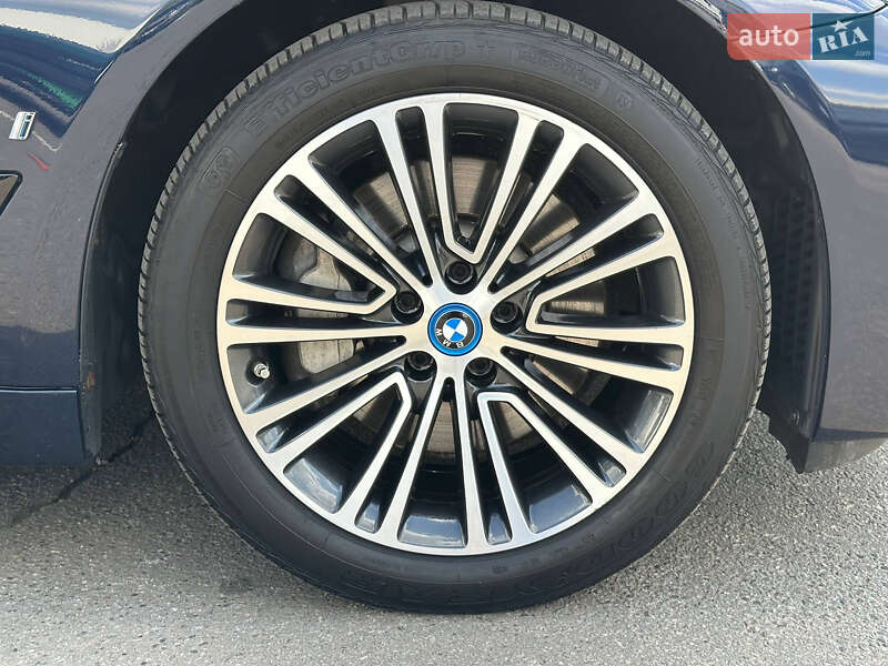 Седан BMW 5 Series 2017 в Харькове фото 14 Седан BMW 5 Series 2017 в Харькове