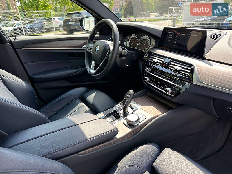 Седан BMW 5 Series 2017 в Харькове фото 33 Седан BMW 5 Series 2017 в Харькове