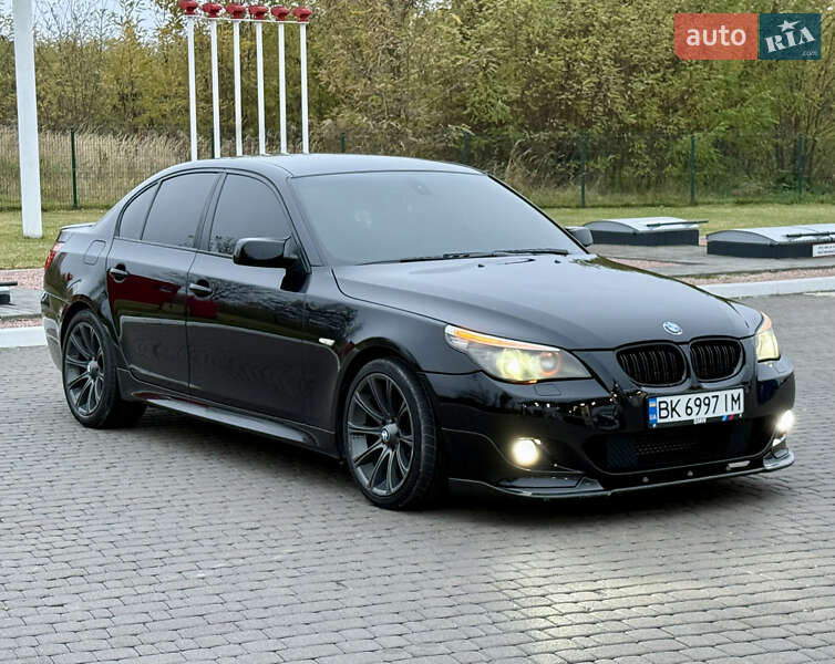 Седан BMW 5 Series 2008 в Ровно