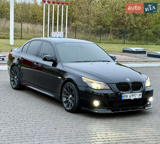Седан BMW 5 Series 2008 в Ровно