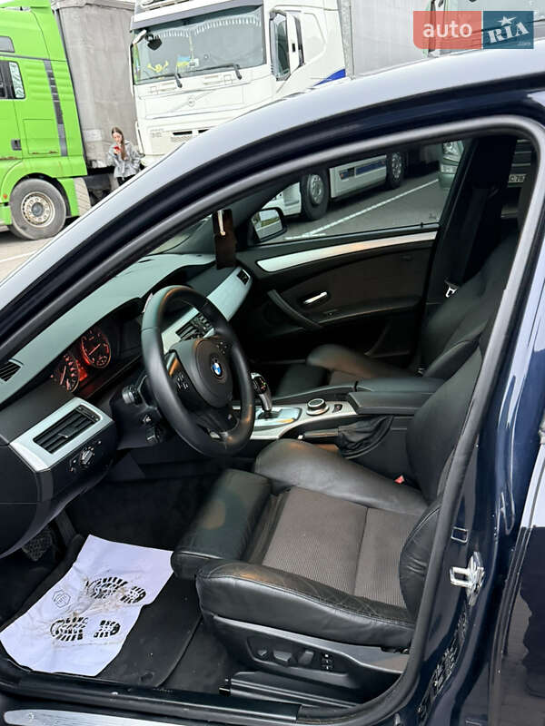 Седан BMW 5 Series 2008 в Ровно