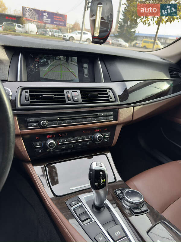 Седан BMW 5 Series 2013 в Хмельницком