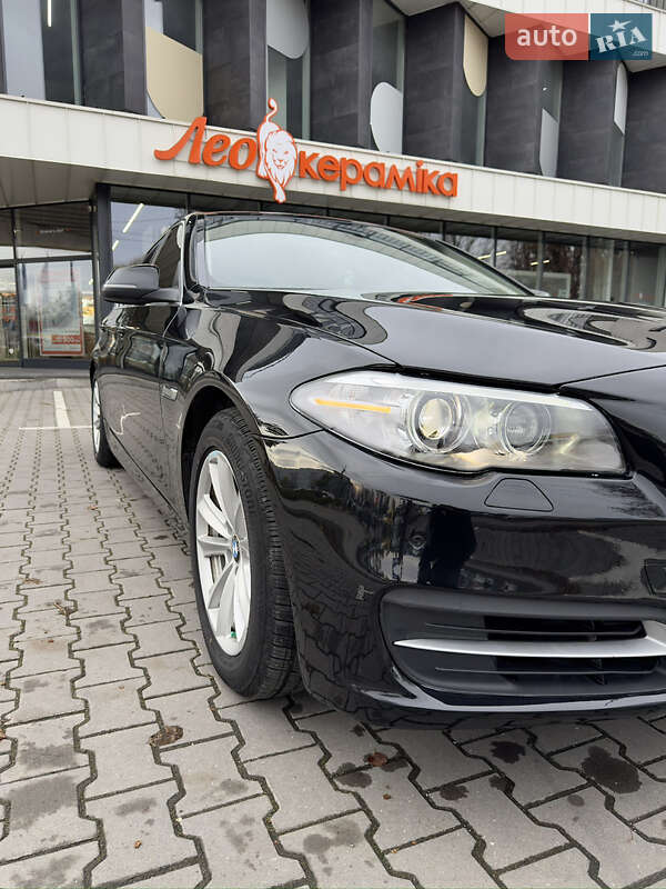 Седан BMW 5 Series 2013 в Хмельницком