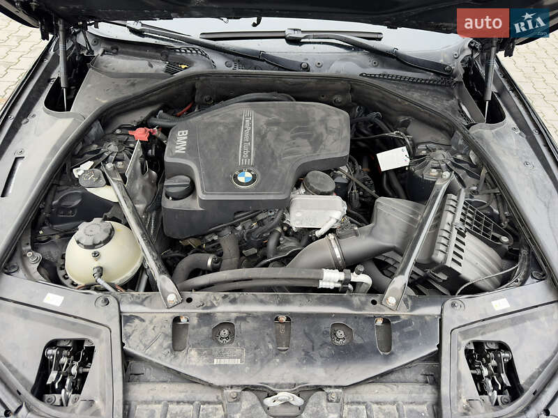 Седан BMW 5 Series 2013 в Хмельницком