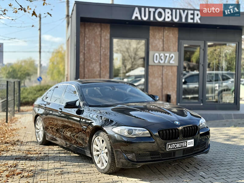 BMW 5 Series 2011
