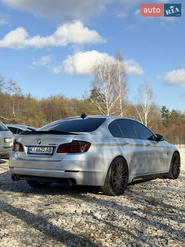 Седан BMW 5 Series 2011 в Новояворовске фото 6 Седан BMW 5 Series 2011 в Новояворовске