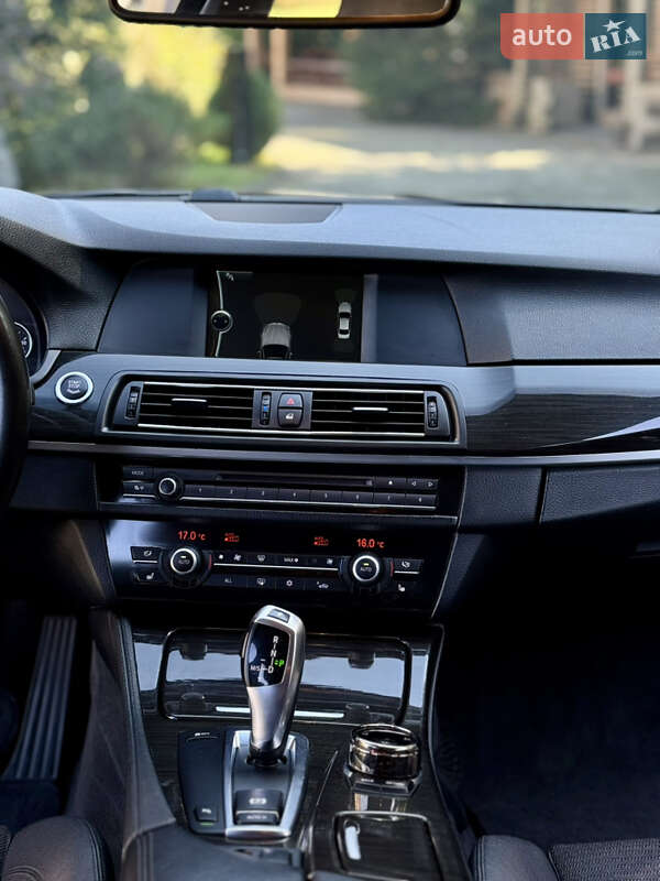 Седан BMW 5 Series 2012 в Межгорье