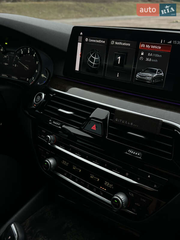 Седан BMW 5 Series 2017 в Киеве фото 30 Седан BMW 5 Series 2017 в Киеве