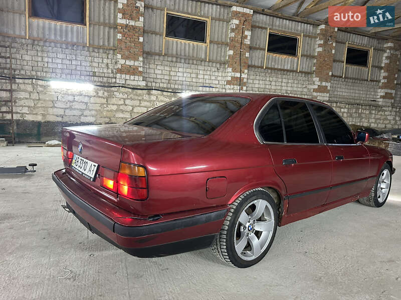 Седан BMW 5 Series 1991 в Тульчине