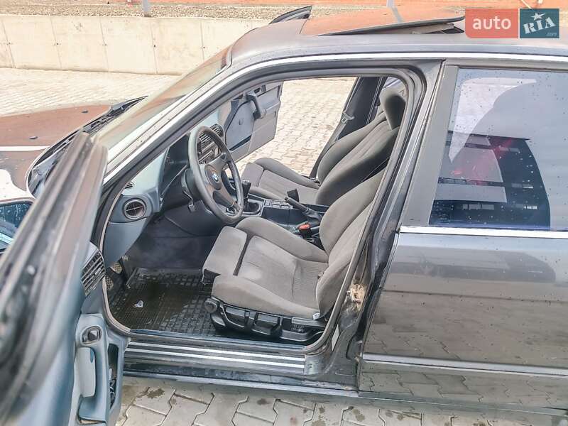 Седан BMW 5 Series 1990 в Львове фото 57 Седан BMW 5 Series 1990 в Львове