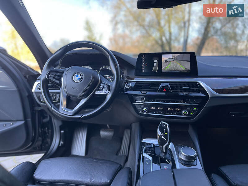 Седан BMW 5 Series 2017 в Хмельницком фото 40 Седан BMW 5 Series 2017 в Хмельницком