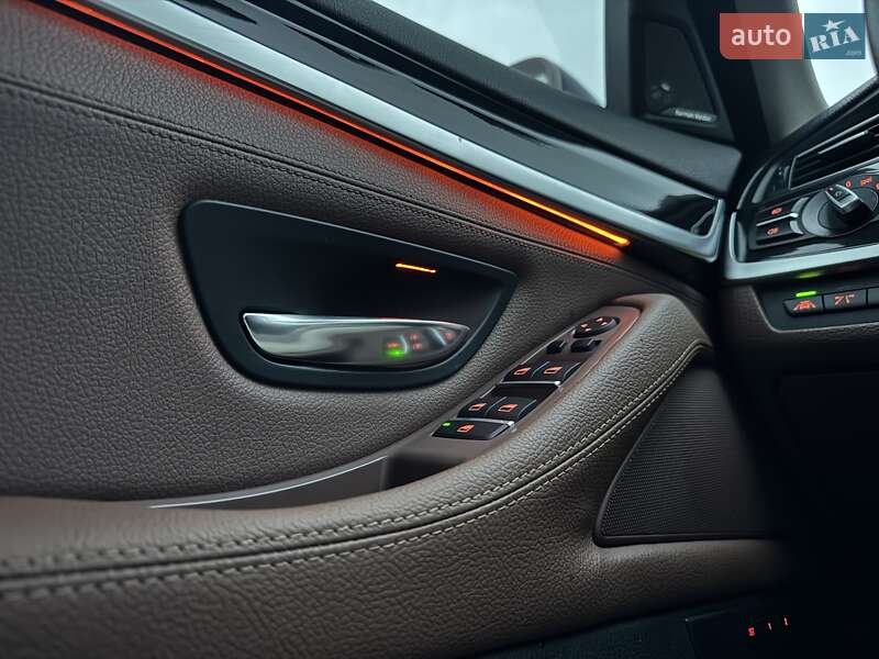 Седан BMW 5 Series 2016 в Тернополе