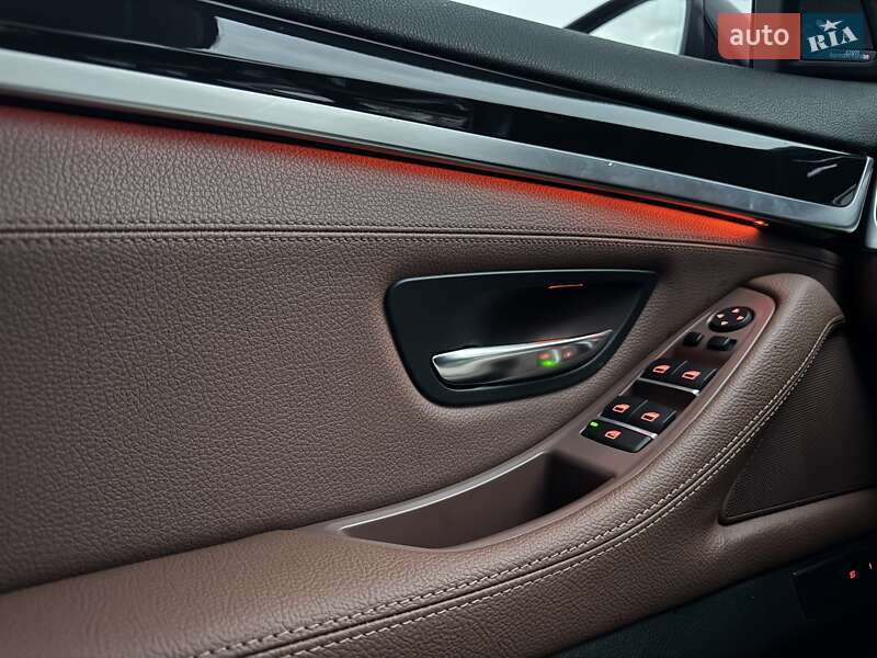 Седан BMW 5 Series 2016 в Тернополе