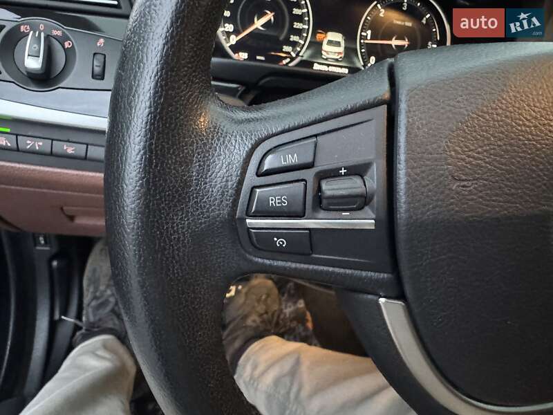 Седан BMW 5 Series 2016 в Тернополе