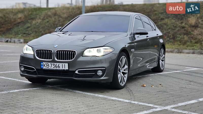 Седан BMW 5 Series 2015 в Киеве фото Седан BMW 5 Series 2015 в Киеве