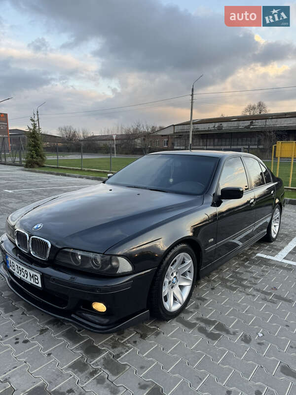 Седан BMW 5 Series 2002 в Виннице