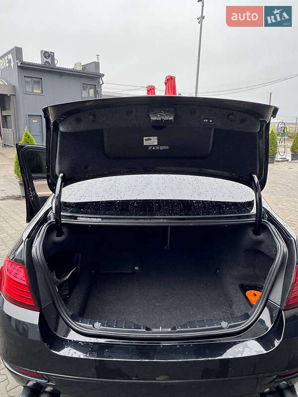 Седан BMW 5 Series 2015 в Киеве