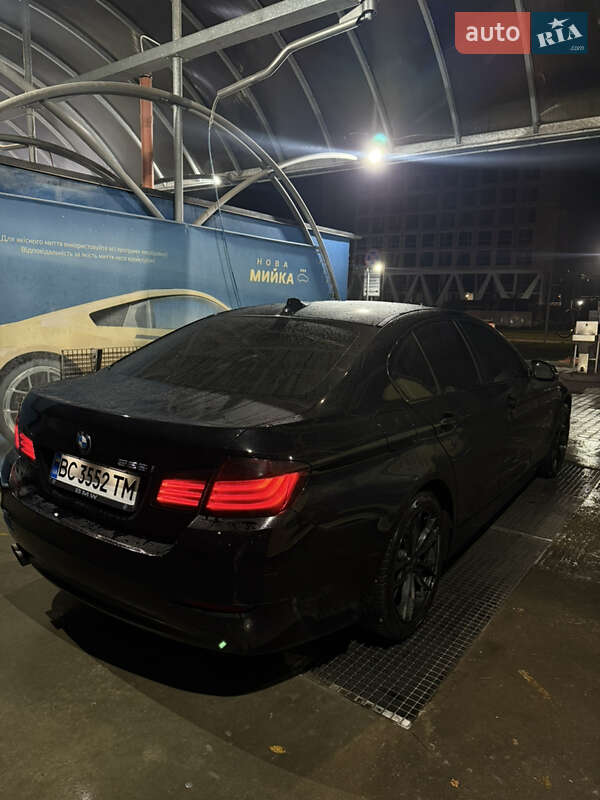 Седан BMW 5 Series 2013 в Львове фото 9 Седан BMW 5 Series 2013 в Львове
