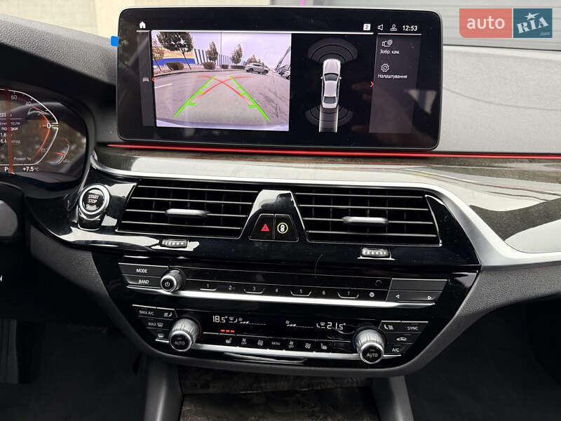 Седан BMW 5 Series 2022 в Киеве