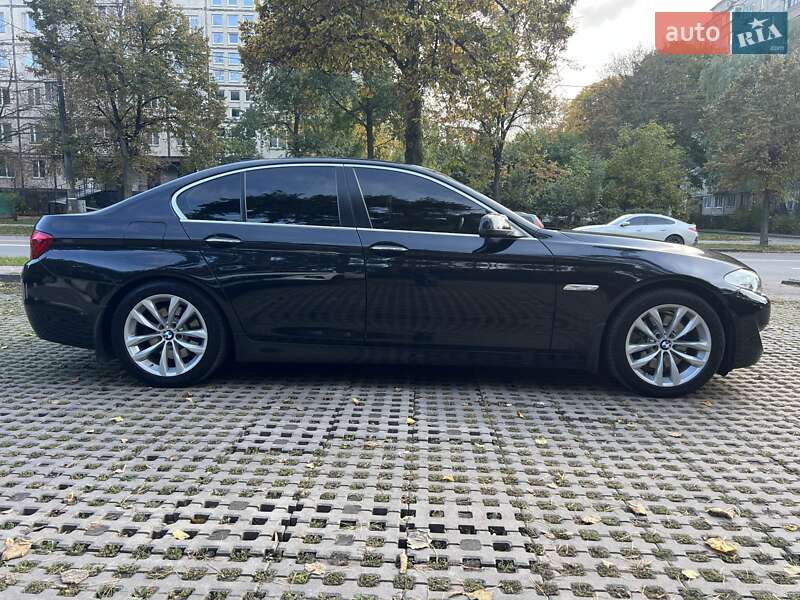 Седан BMW 5 Series 2012 в Києві фото 7 Седан BMW 5 Series 2012 в Києві