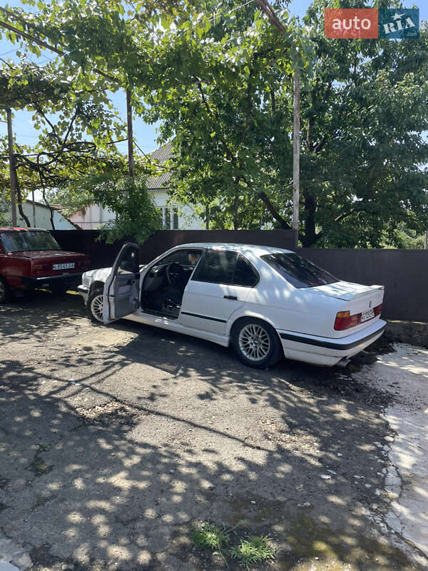Седан BMW 5 Series 1991 в Іршаві фото 4 Седан BMW 5 Series 1991 в Іршаві