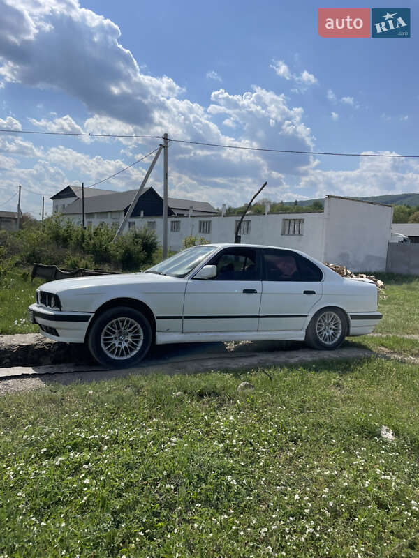 Седан BMW 5 Series 1991 в Іршаві фото 10 Седан BMW 5 Series 1991 в Іршаві