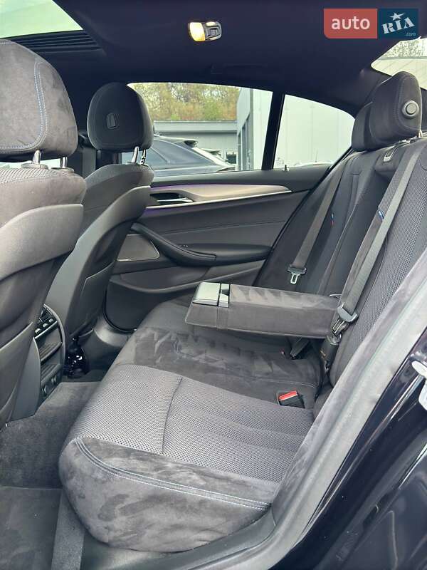Седан BMW 5 Series 2017 в Черновцах фото 72 Седан BMW 5 Series 2017 в Черновцах