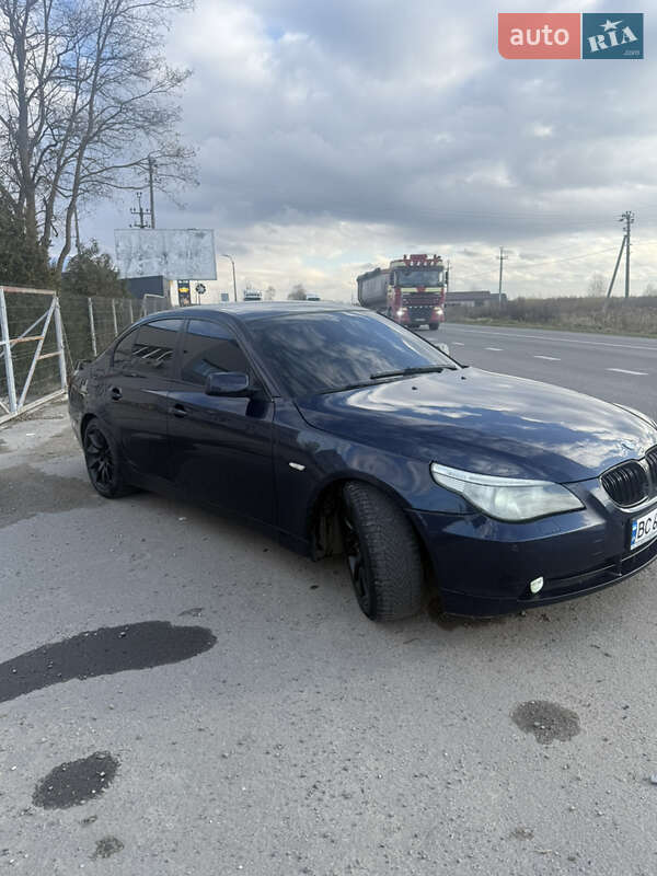 Седан BMW 5 Series 2004 в Ивано-Франковске