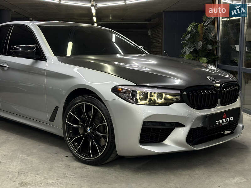Седан BMW 5 Series 2018 в Одессе