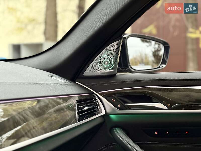 Седан BMW 5 Series 2021 в Днепре фото 42 Седан BMW 5 Series 2021 в Днепре