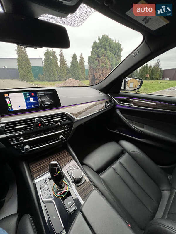 Седан BMW 5 Series 2017 в Киеве