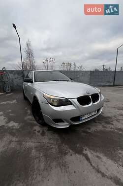 Универсал BMW 5 Series 2004 в Киеве