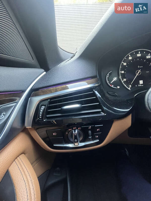 Седан BMW 5 Series 2017 в Харькове