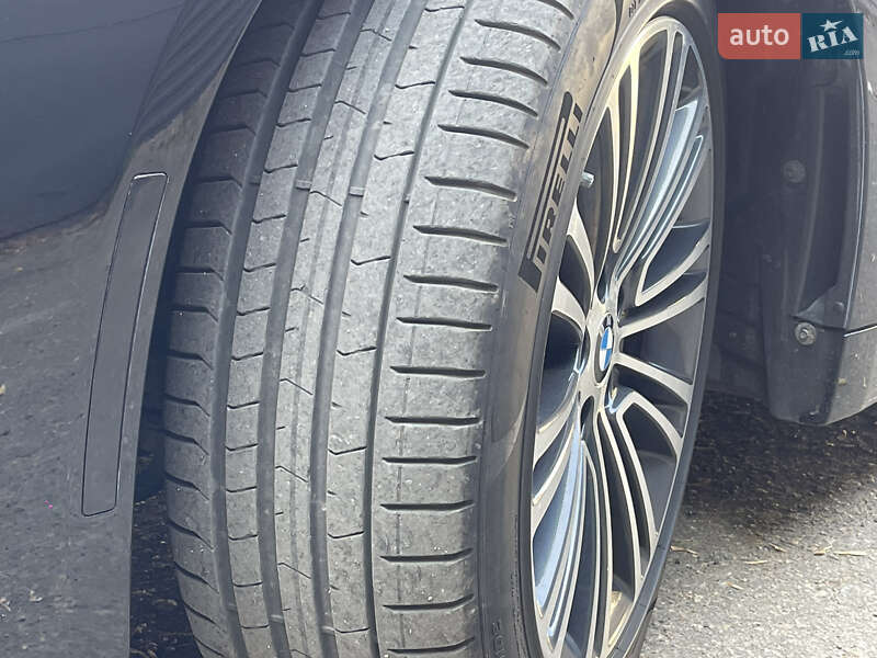 Седан BMW 5 Series 2017 в Харькове