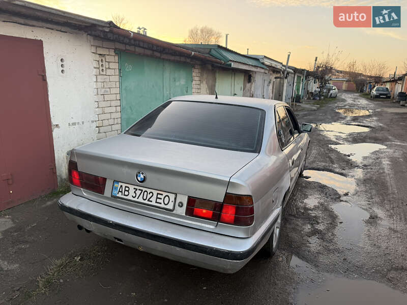 Седан BMW 5 Series 1990 в Хмельницком фото 5 Седан BMW 5 Series 1990 в Хмельницком