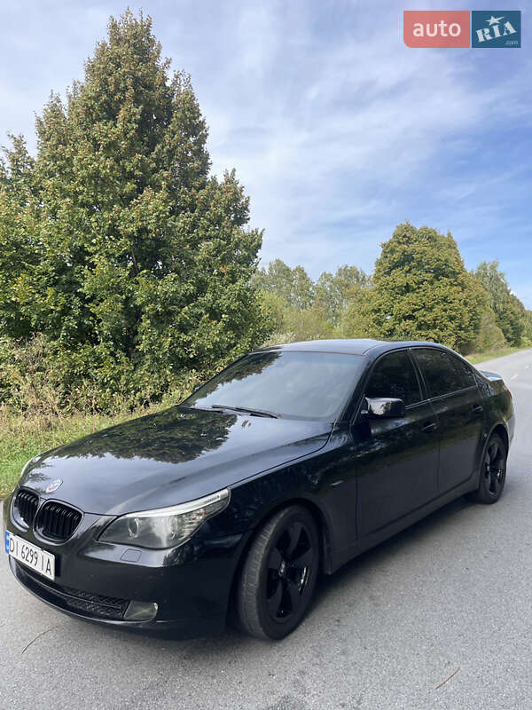 Седан BMW 5 Series 2007 в Чернигове